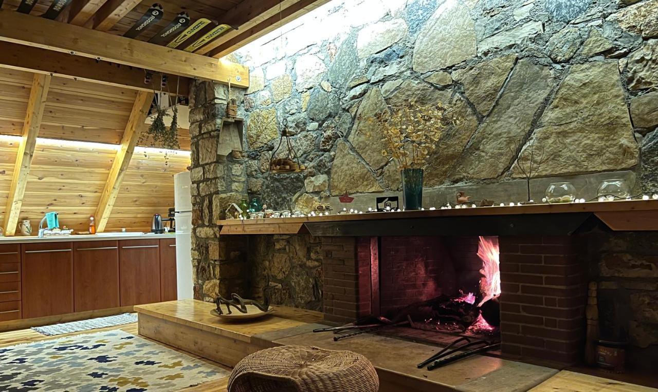 Chalet In The Forest Kalavryta Exteriér fotografie